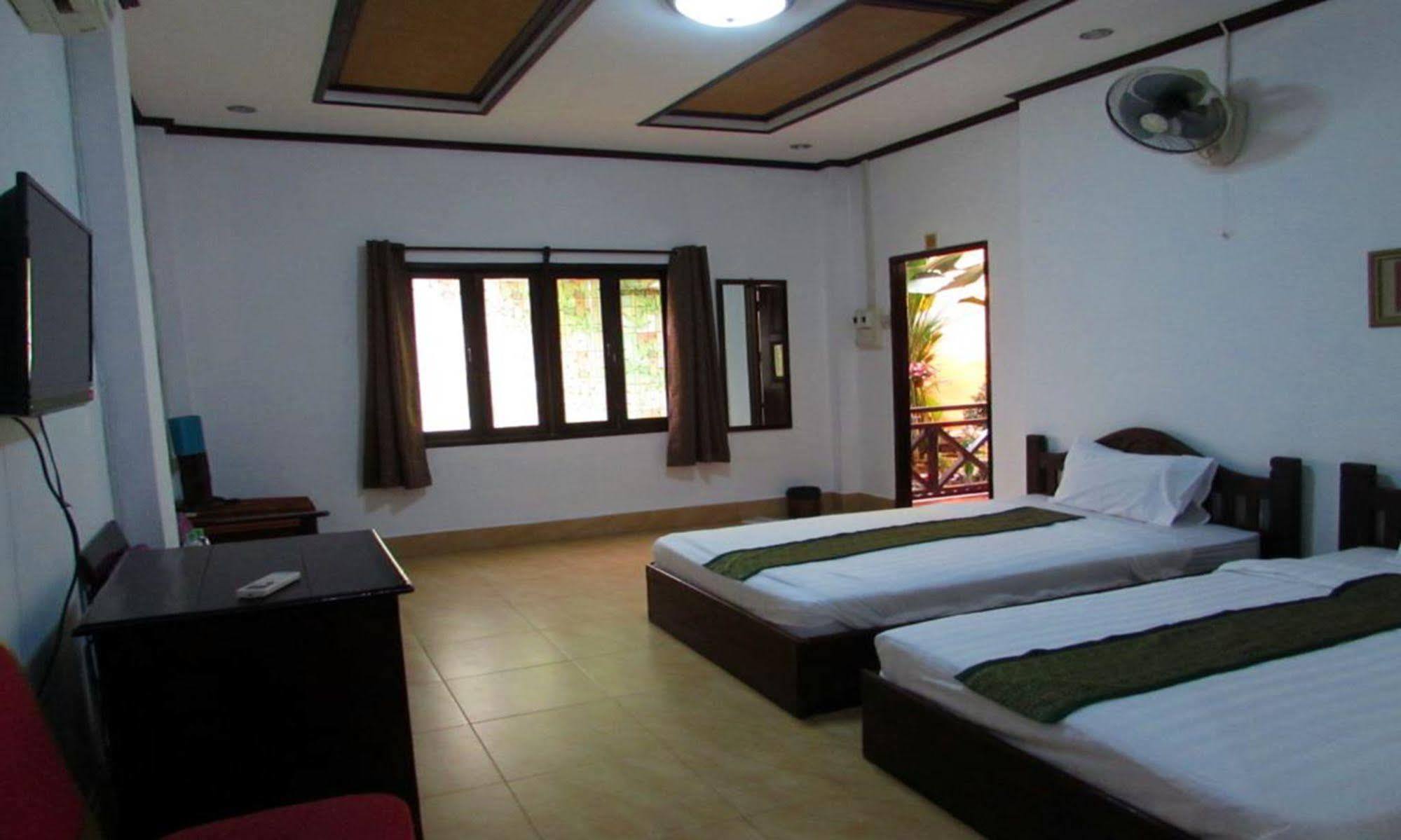 Suksavanh River 2 Hotel Ban Nongdouang Exteriér fotografie